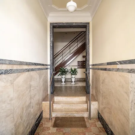 Akicity Alameda Gold Lägenhet